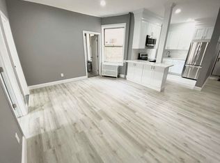 31-11 38th St #2, Astoria, NY 11103