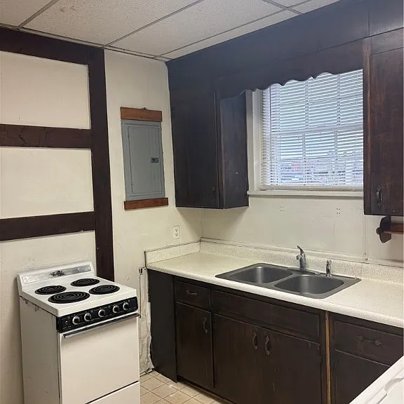219 E Taylor St #C — Photo 12