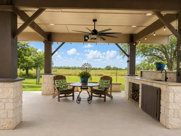 390 N County Road 1030, Kingsville, TX 78363
