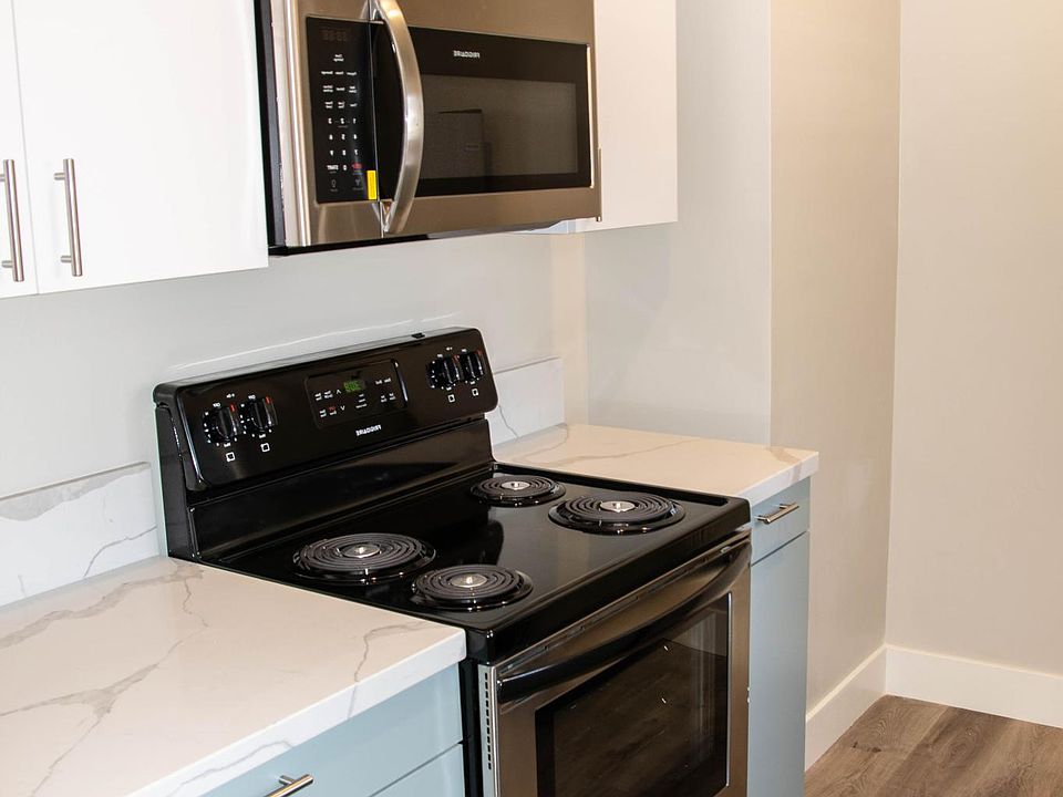 1st image of 1344 7th Ave APT 7