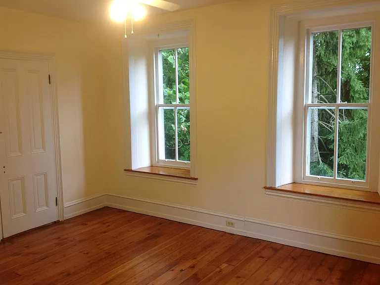 275 Mill Ln #4 — Photo 9