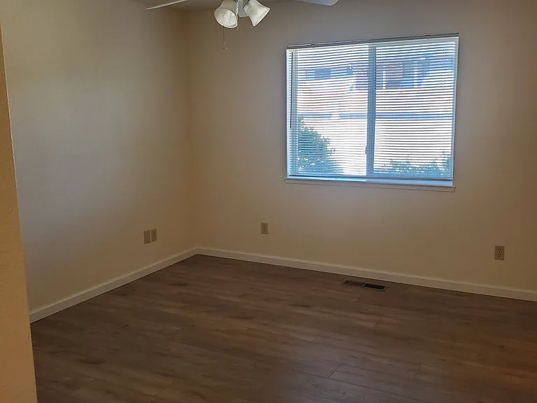 15125 Crimson Dr — Photo 14