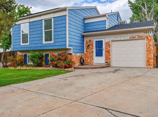 1922 Danube Way, Aurora, CO 80011