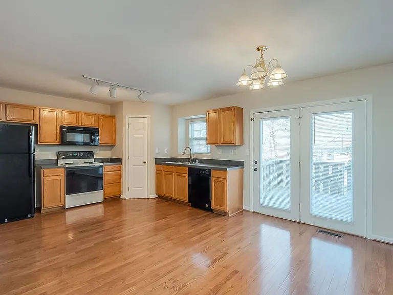 3324 Royal Troon Rd — Photo 6