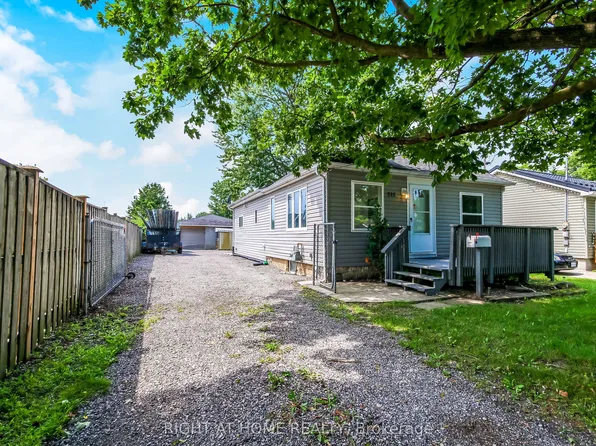 515 3rd St, London, ON N5V 2C1