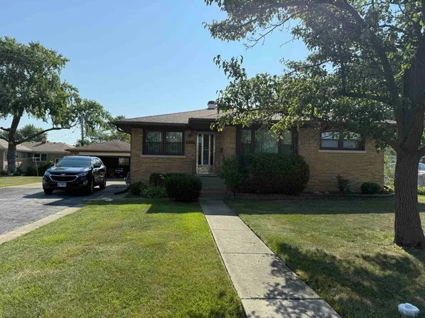 4935 N Frank Pkwy, Norridge, IL 60706