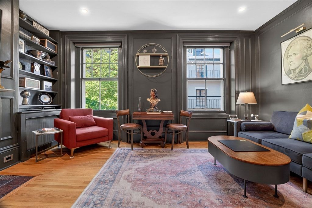 9 Joy St #2, Boston, MA - View 3