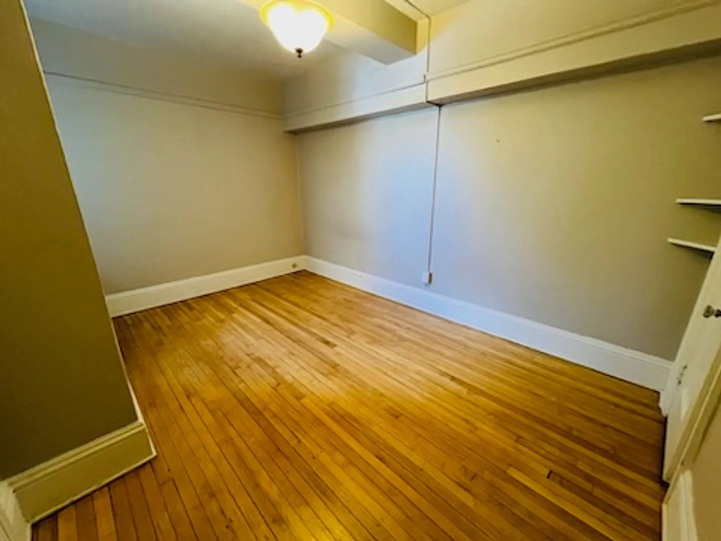 RH Blackstone — Photo 3