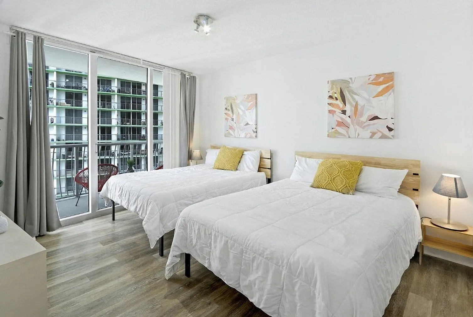 1 bed, 1.0 bath, $3,866 — Photo 2