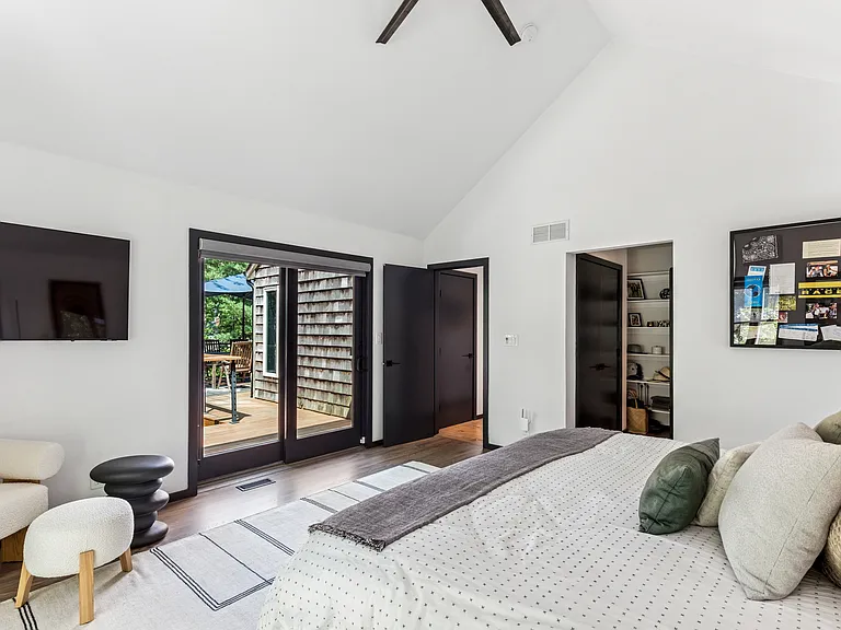 26 Harbor View Dr — Photo 11