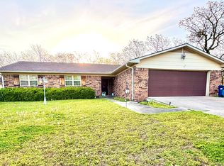 1910 Cardinal Ln, McAlester, OK 74501