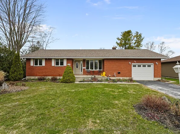 33960 Queen St, Bluewater, ON N0M 2T0