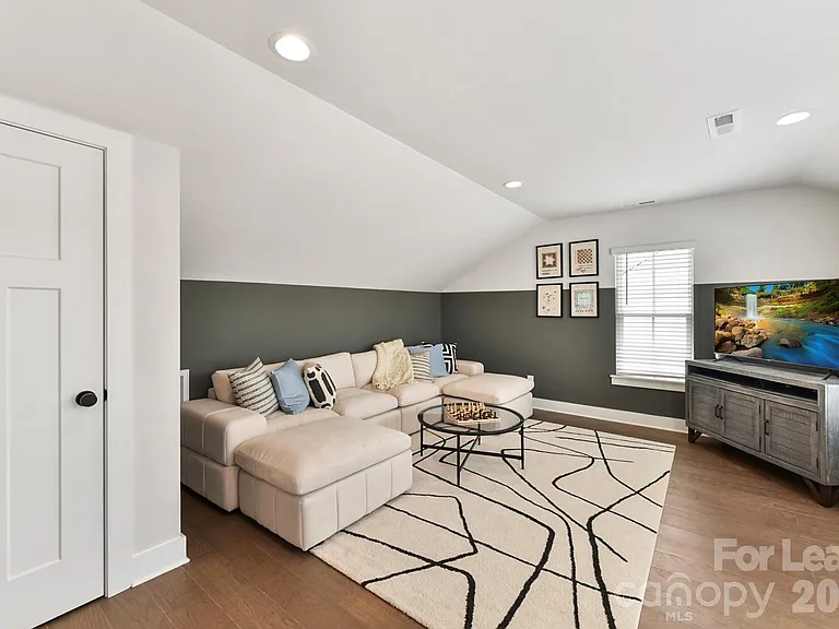 312 S Turner Ave #12 — Photo 11