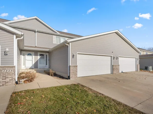 1315 Creekside Ct, Waterloo, IA 50702