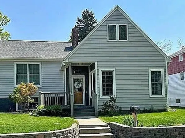 610 7th Street, Broken Bow, NE 68822