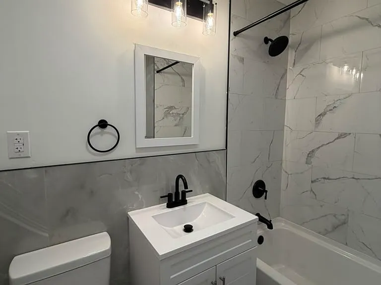 426 N Carroll Ave — Photo 12
