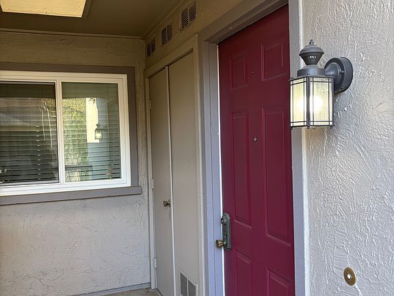 3rd image of 811 W California Ave Unit X