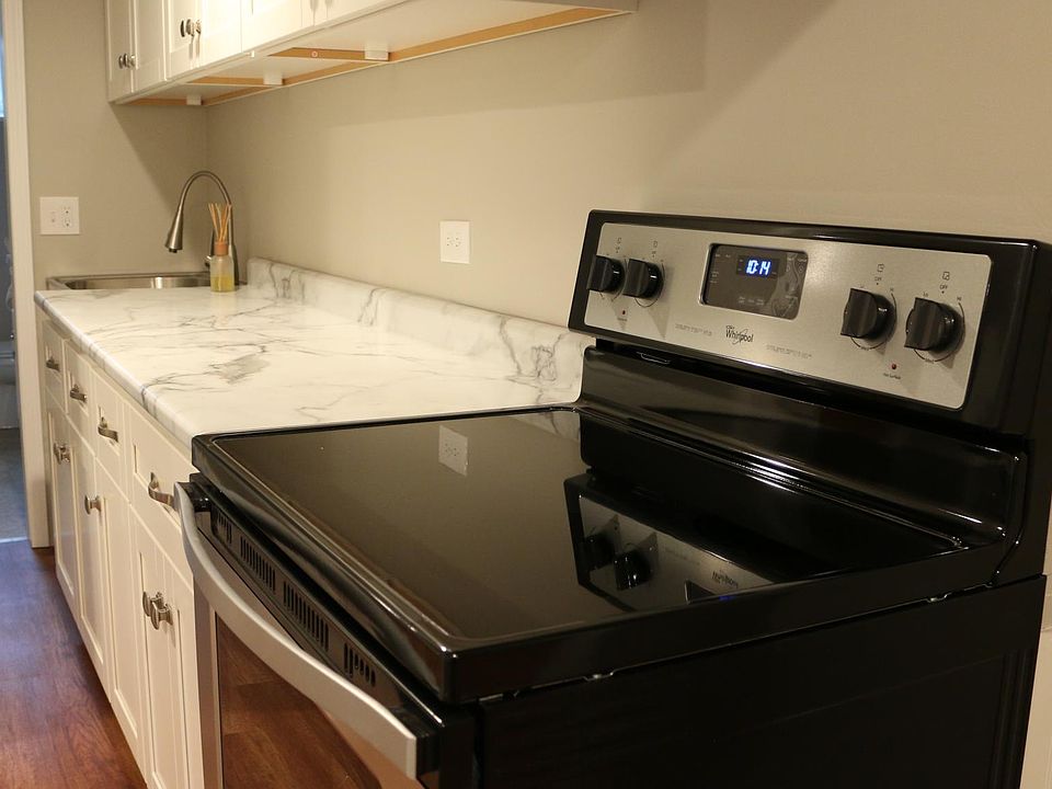 1st image of 123 S Belmont Ave