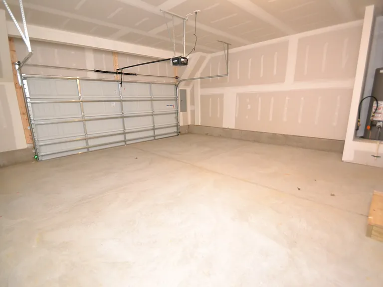 5703 Preveza Pl — Photo 32