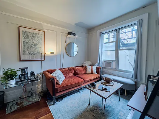 Rented by Denise Rosenblum, LREB | media 8