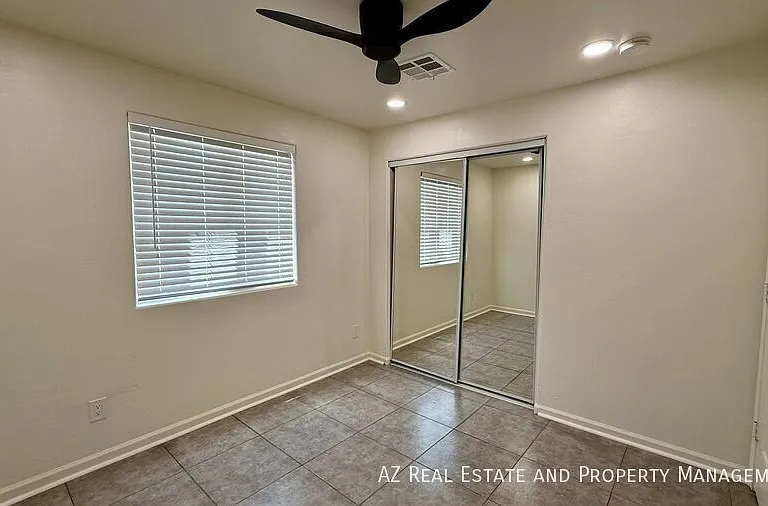 8501 W Mitchell Dr — Photo 16