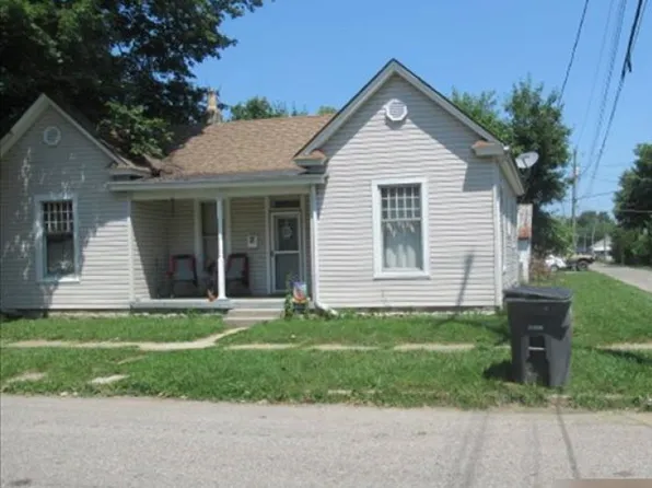 521 W 20th St, Connersville, IN 47331