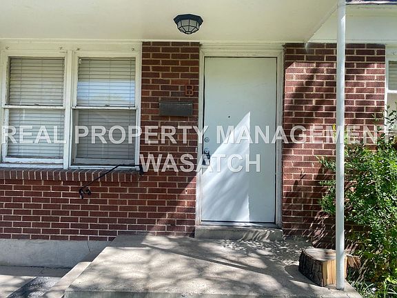 2nd image of 1480 S Green St #B