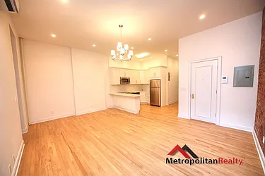 Rented by Metropolitan Realty