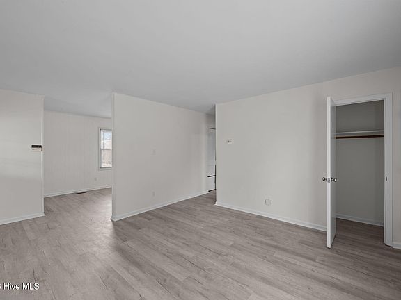 5th image of 1417 Mockingbird Lane