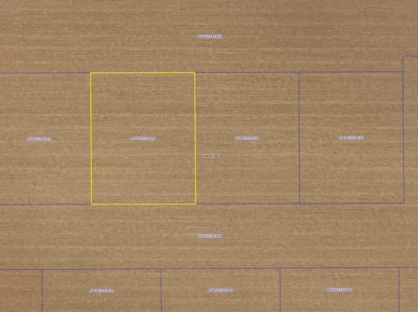 22 Goldfinch Ln, Grundy Center, IA 50638