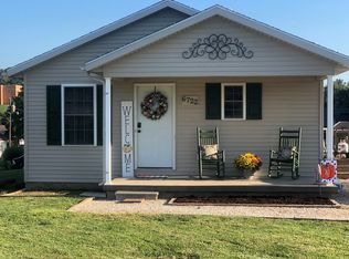 6722 E Bishop St, Celestine, IN 47521