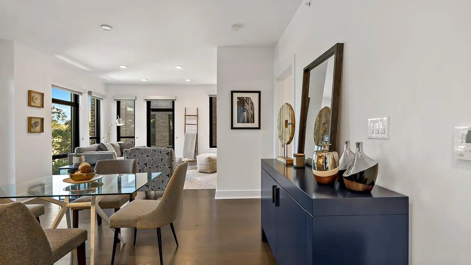 2 bed, 2.0 bath, $7,655 — Photo 3
