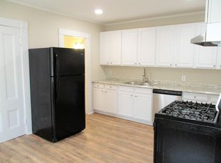 149 Pleasant St #1, Lowell, MA 01852