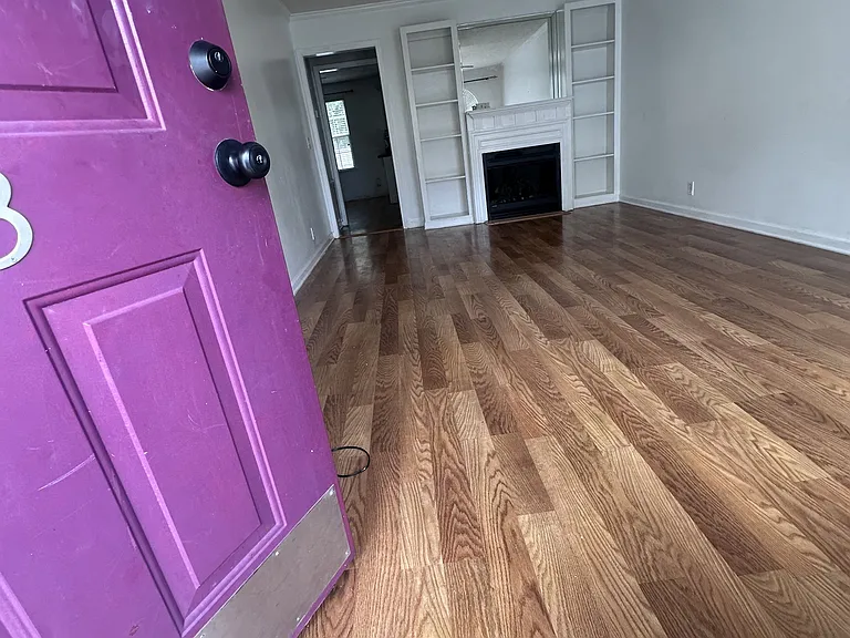 3001 Hamilton Church Rd #403 — Photo 4