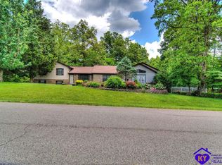 520 Piping Rock Rd, Brandenburg, KY 40108
