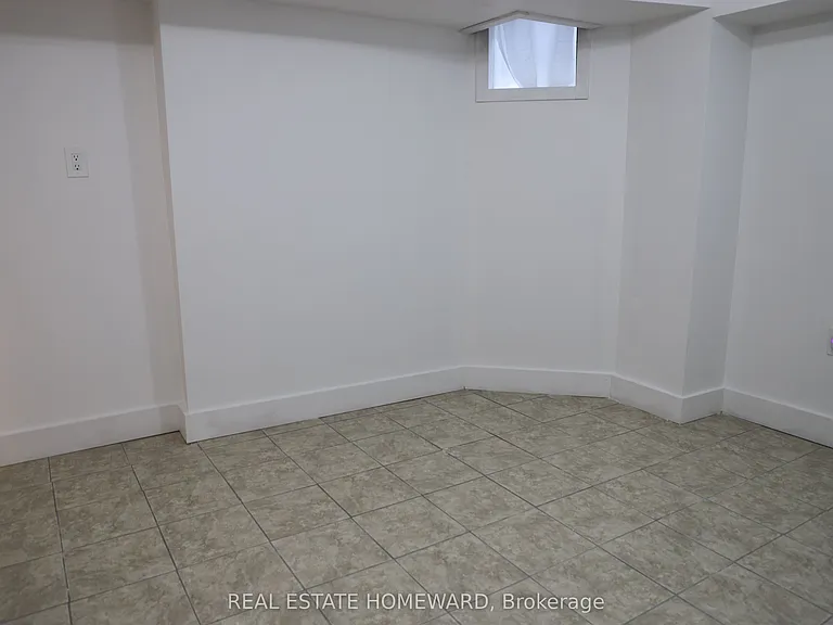 1212 Fox Hill St #BASEMENT — Photo 11