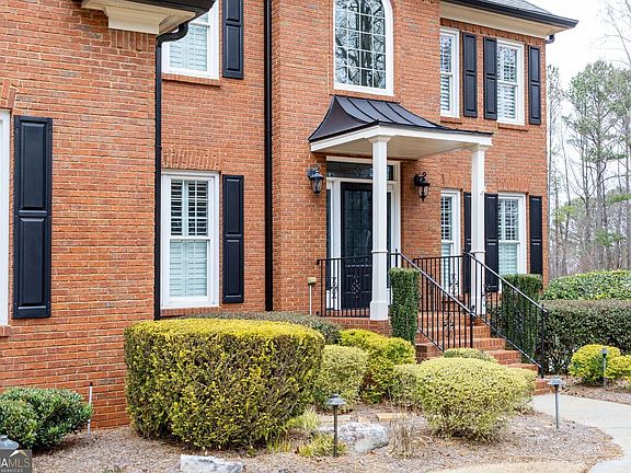 3rd image of 49 Old Mountain Rd NW