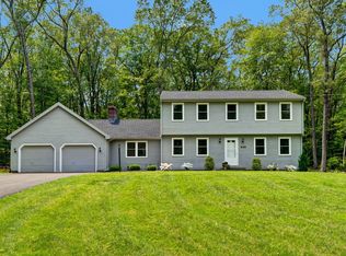 848 Plainville Ave, Farmington, CT 06032