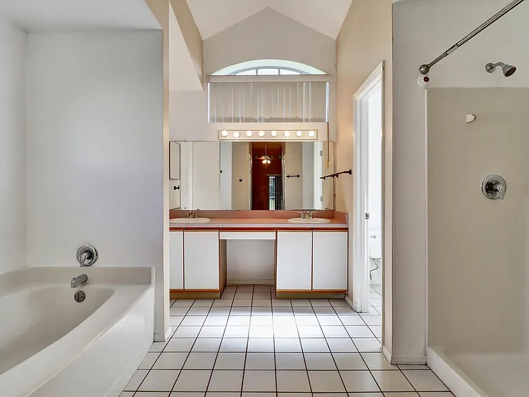 320 Saint Augustine Courtwind Ml — Photo 8