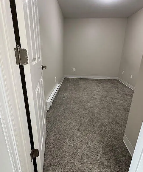 2401 Charles St #9 — Photo 12