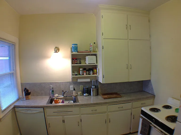 16 Union Ave NE #2 — Photo 13