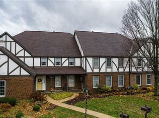 217 Allenberry Cir, Pittsburgh, PA 15234