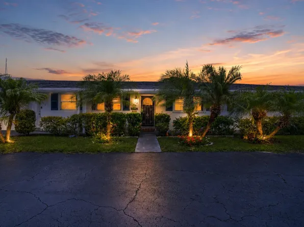 2017 SW Golf Lane #113, Boynton Beach, FL 33426