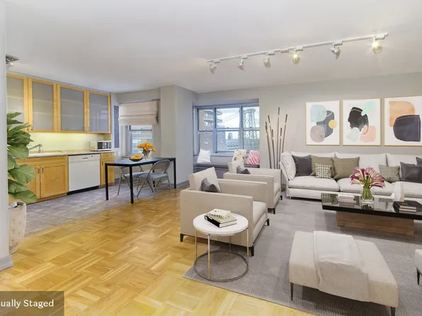 457 Fdr Drive image 1 of 10