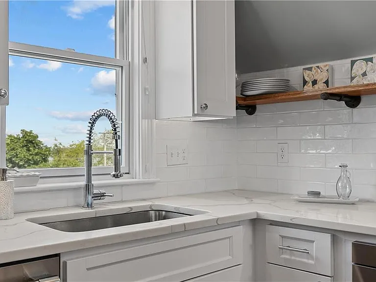 567 Bristol Ferry Rd #3 — Photo 18