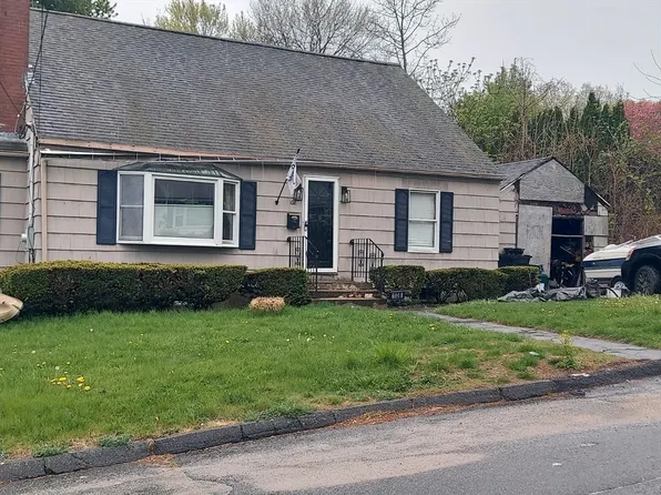 108 Pasadena Pkwy, Worcester, MA 01605