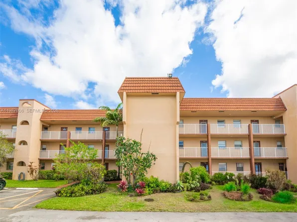 8951 Sunrise Lakes Blvd APT 105, Sunrise, FL 33322