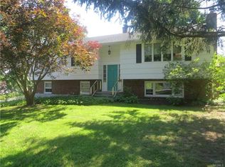 8 Odessa Rd, Mahopac, NY 10541