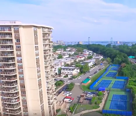 Sold by Keller Williams Realty Landmark | media 11