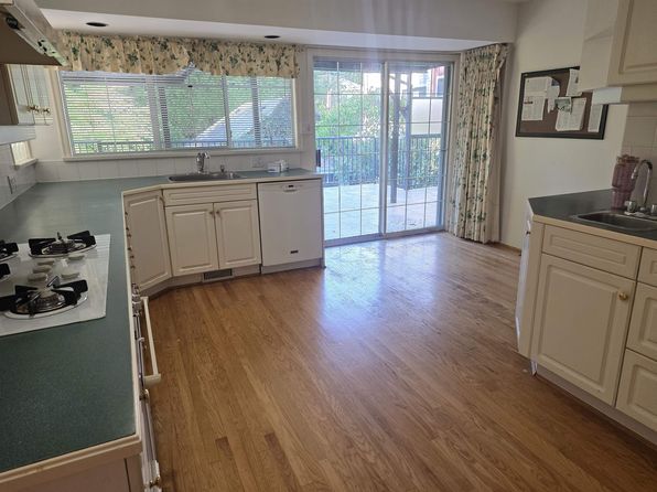 5 bedroom rental in Vancouver — photo 6